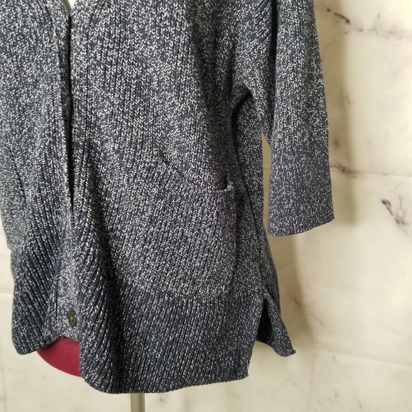 GAP button down heavy weight cardigan sweater M - Picture 2 of 7